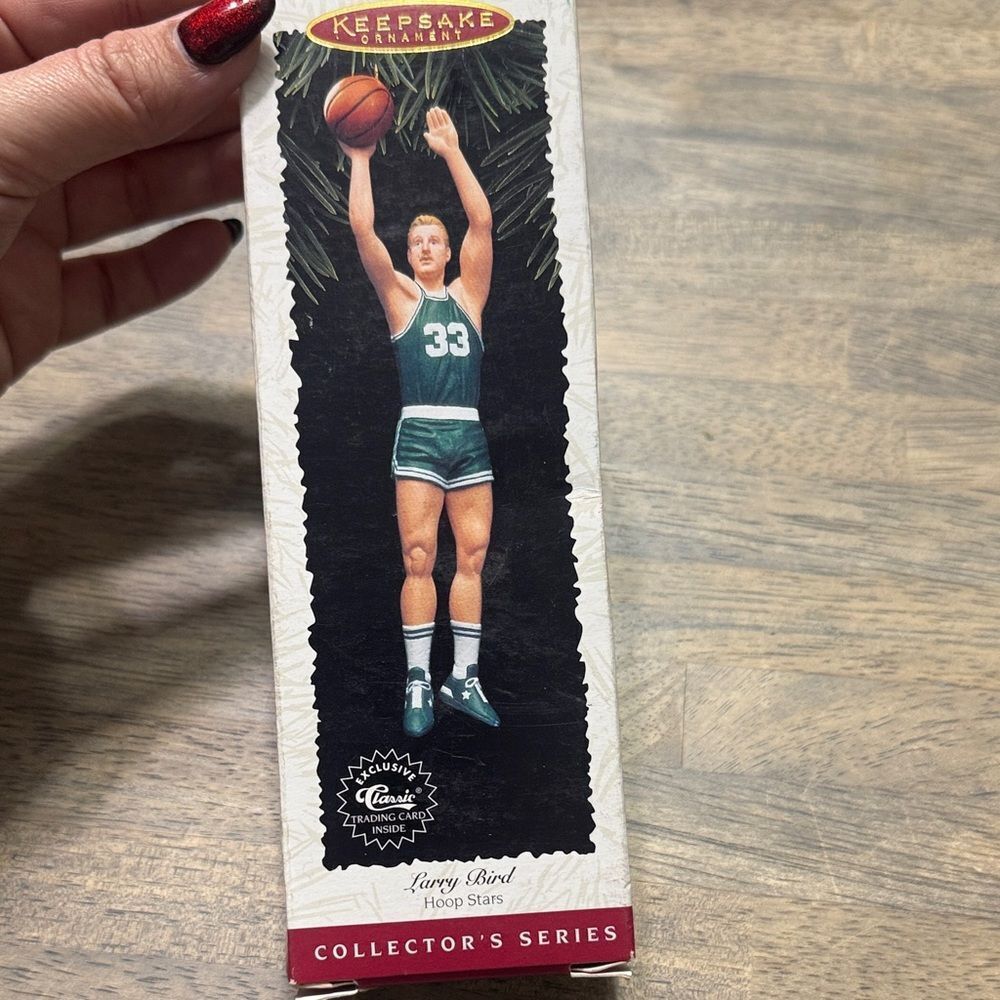 Hallmark Keepsake Ornament- Basketball Legend Larry Bird Hoop Stars Collection